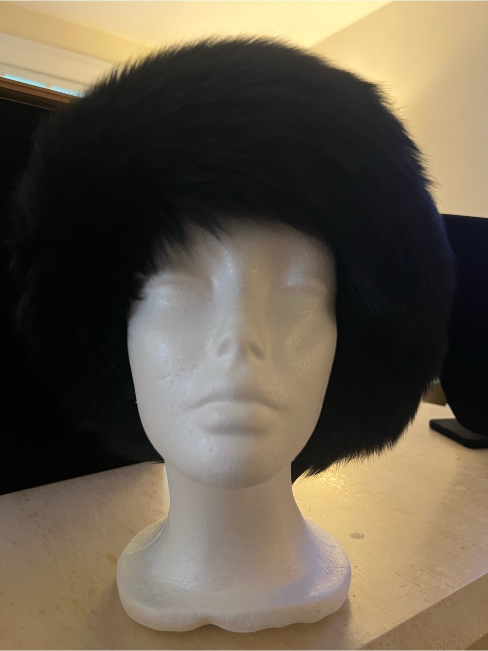Magnificent 100% Tuscan Lamb Fur Warm Luxury Hat